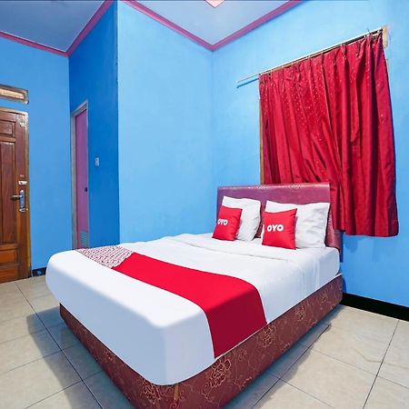 OYO Homes 90915 Eco Tourism Desa Cihanjuang Rahayu Ciwangun Indah Camp Villas Bongkar Bagian luar foto