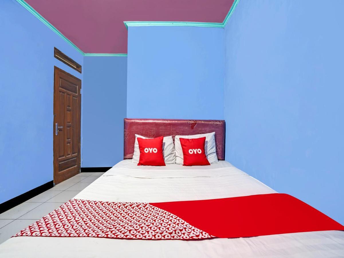 OYO Homes 90915 Eco Tourism Desa Cihanjuang Rahayu Ciwangun Indah Camp Villas Bongkar Bagian luar foto