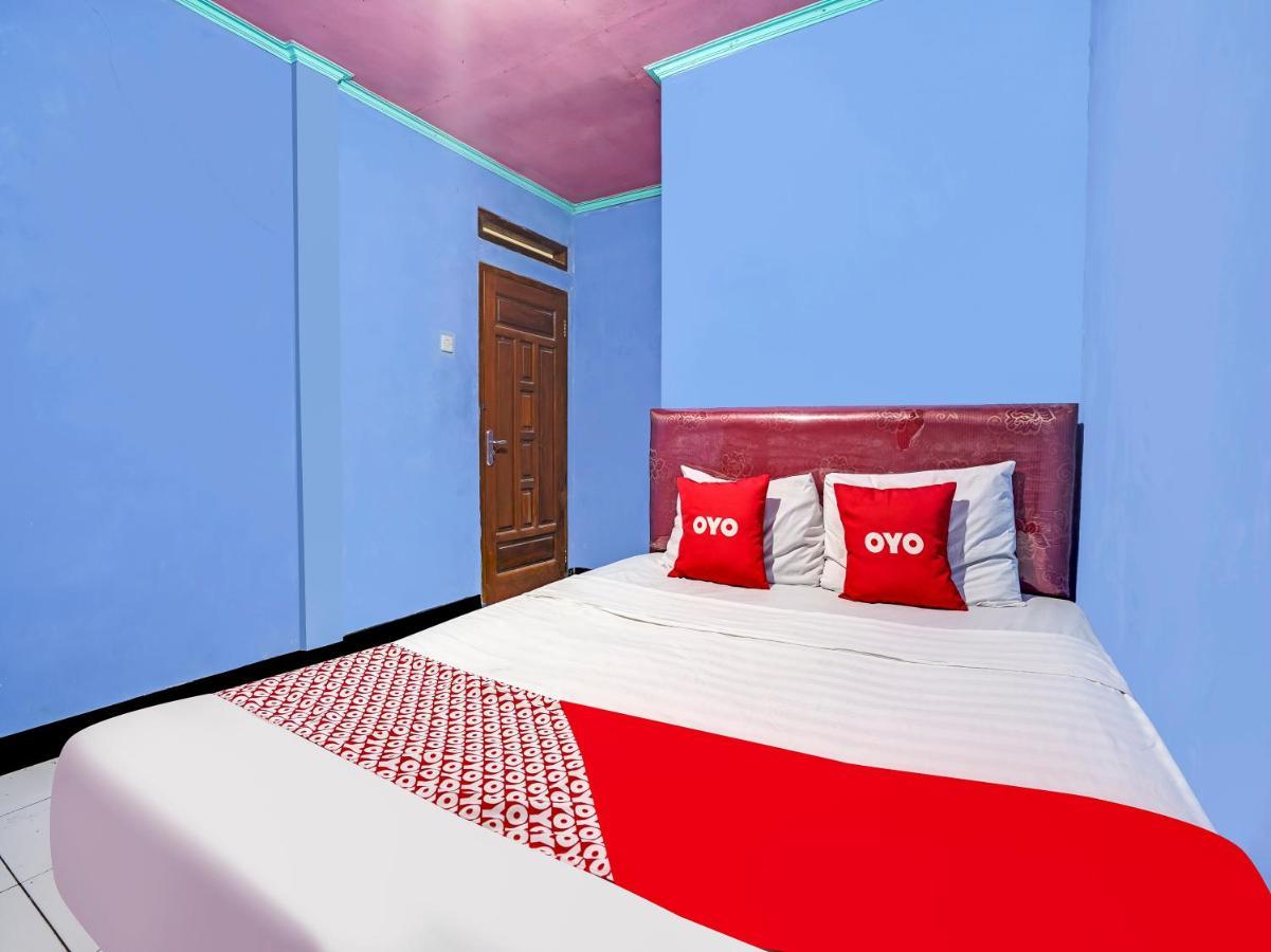 OYO Homes 90915 Eco Tourism Desa Cihanjuang Rahayu Ciwangun Indah Camp Villas Bongkar Bagian luar foto